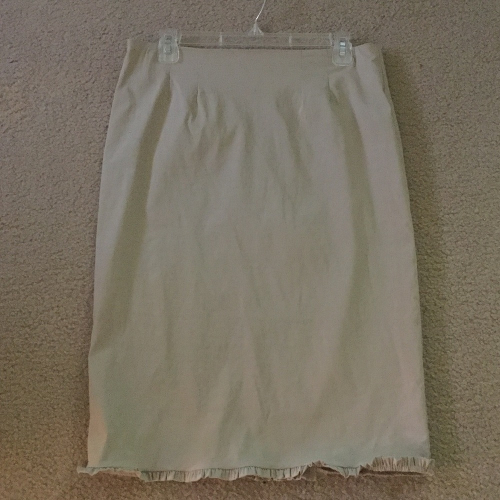 Pencil Skirt with zip back Size Large